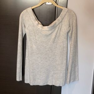 American Eagle off the shoulder sweater